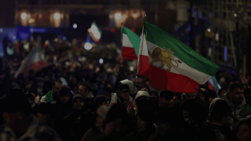 İran’da Kriz Yönetimi Değil, Yönetim Krizi